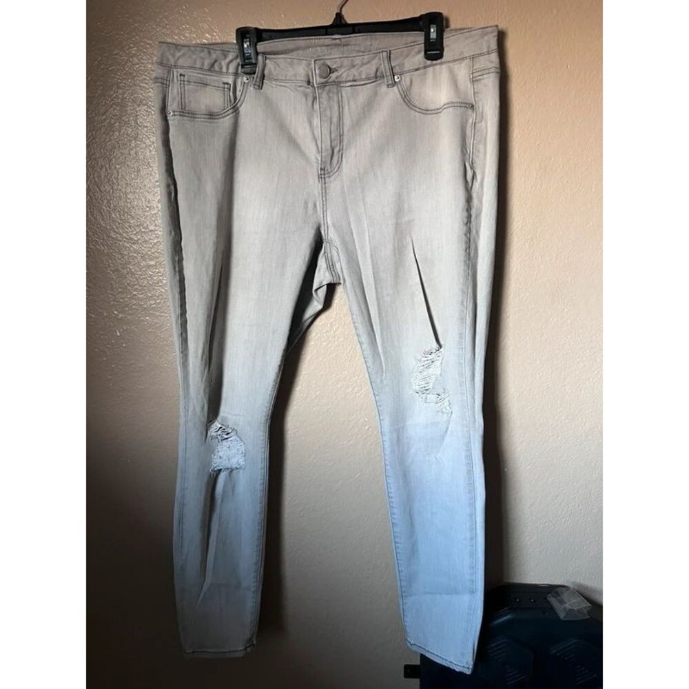 Lane Bryant Plus Size 20 Distressed Skinny Jeans Gray Wash